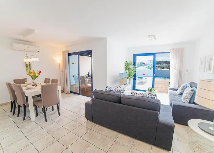 Coloradas Alba Apartman *